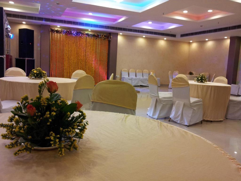 Oyo 1227 Hotel Rousha Inn Ghaziabad Luaran gambar