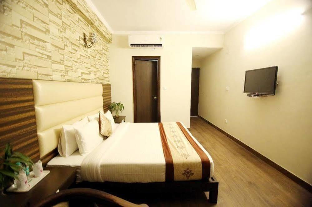 Oyo 1227 Hotel Rousha Inn Ghaziabad Luaran gambar