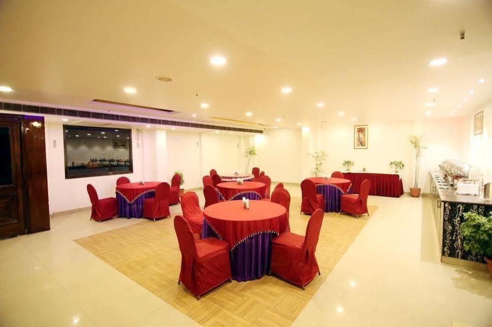 Oyo 1227 Hotel Rousha Inn Ghaziabad Luaran gambar